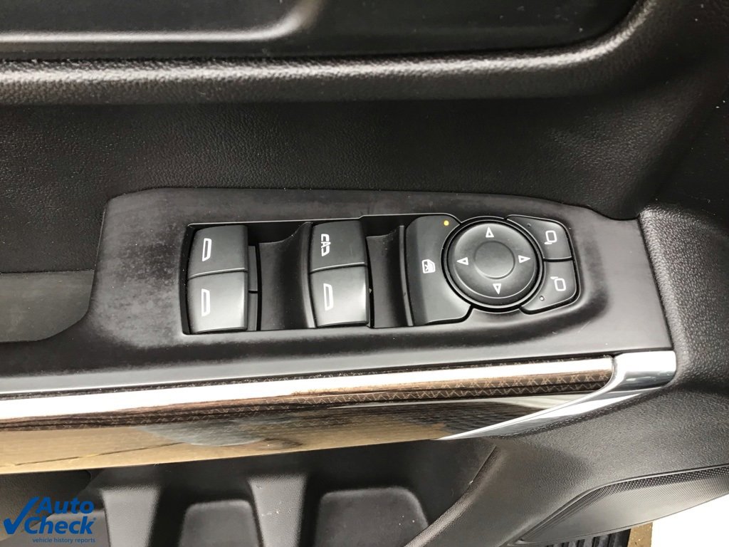 Used 2019 Chevrolet Silverado 1500 LT w/ Texas Edition image 29