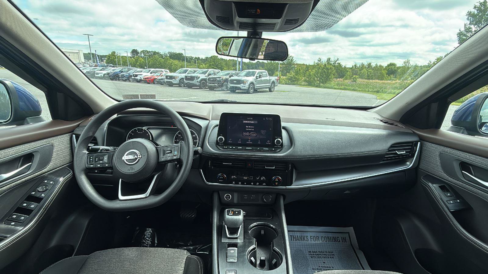 Used 2022 Nissan Rogue SV FWD image 26