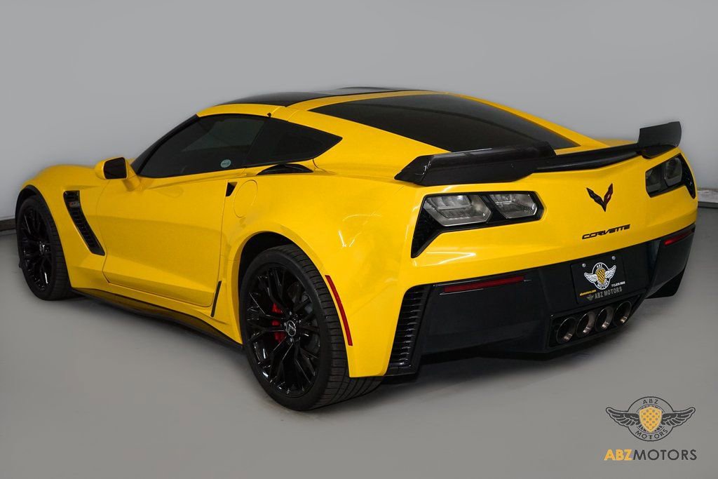 Used 2015 Chevrolet Corvette Z06 RWD image 7