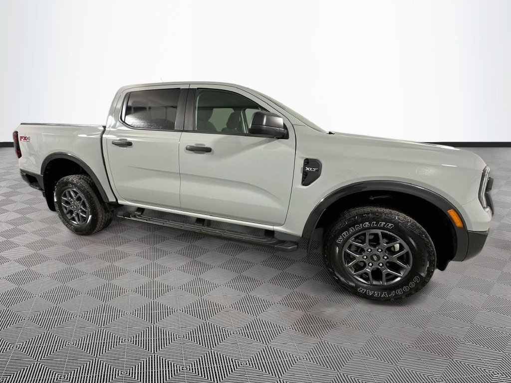 Used 2024 Ford Ranger XLT w/ FX4 Off-Road Package AWD/4WD image 8