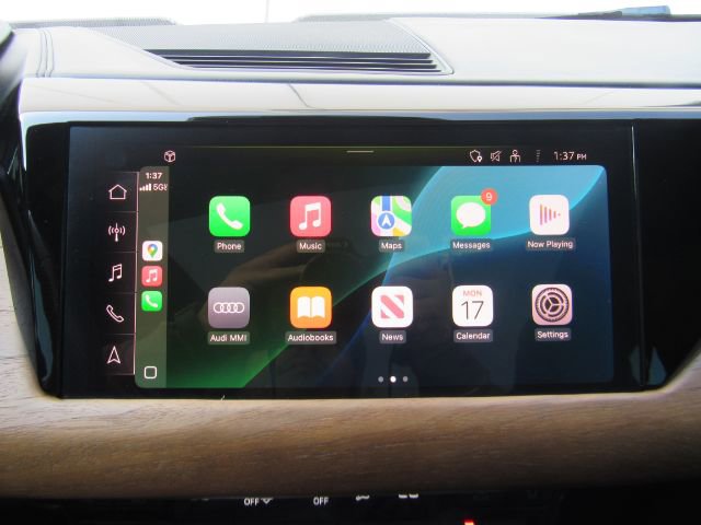 Used 2023 Audi e-tron GT Premium Plus image 11