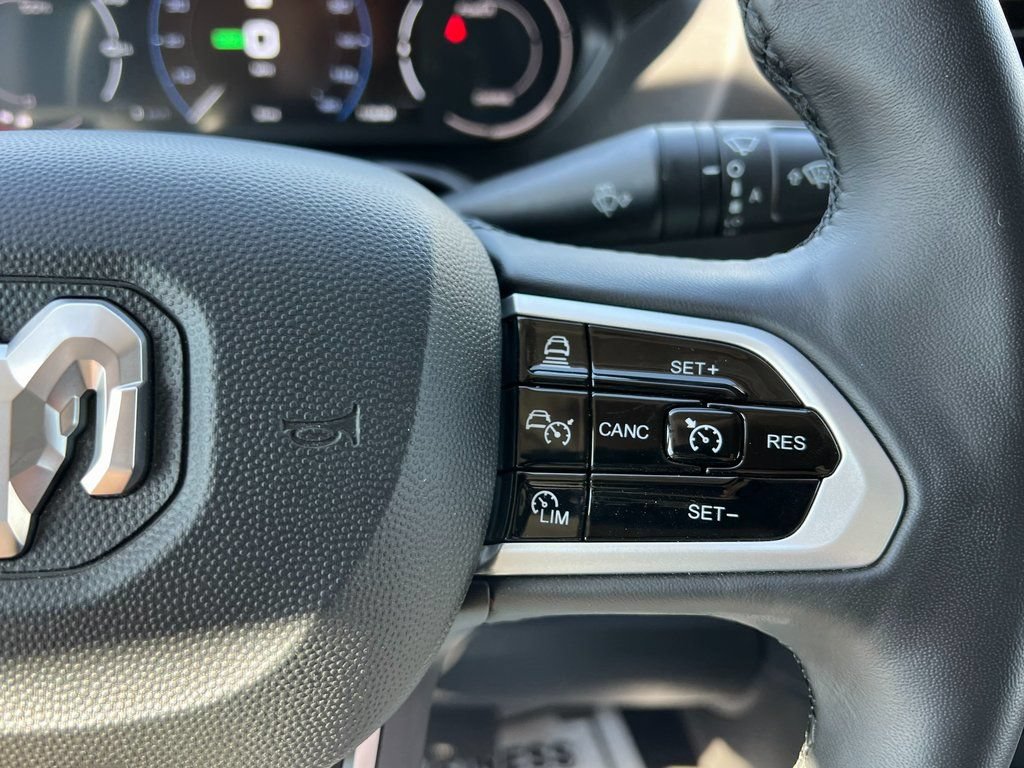 New 2024 RAM ProMaster 3500 w/ Delivery Van Package FWD image 19