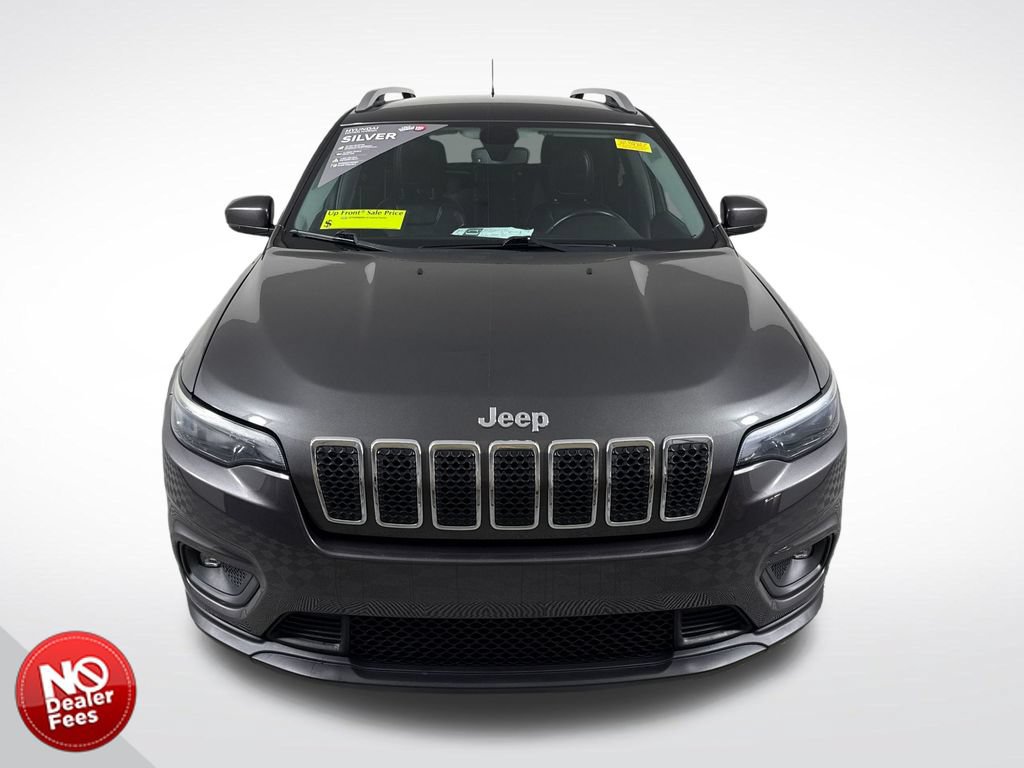 Used 2019 Jeep Cherokee Latitude Plus w/ Comfort/Convenience Group AWD/4WD image 9