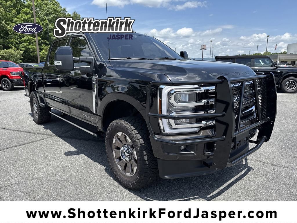 Used 2025 Ford F250 King Ranch AWD/4WD image 1