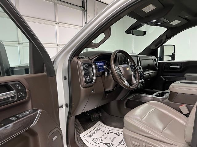 Used 2020 Chevrolet Silverado 2500 LTZ image 17