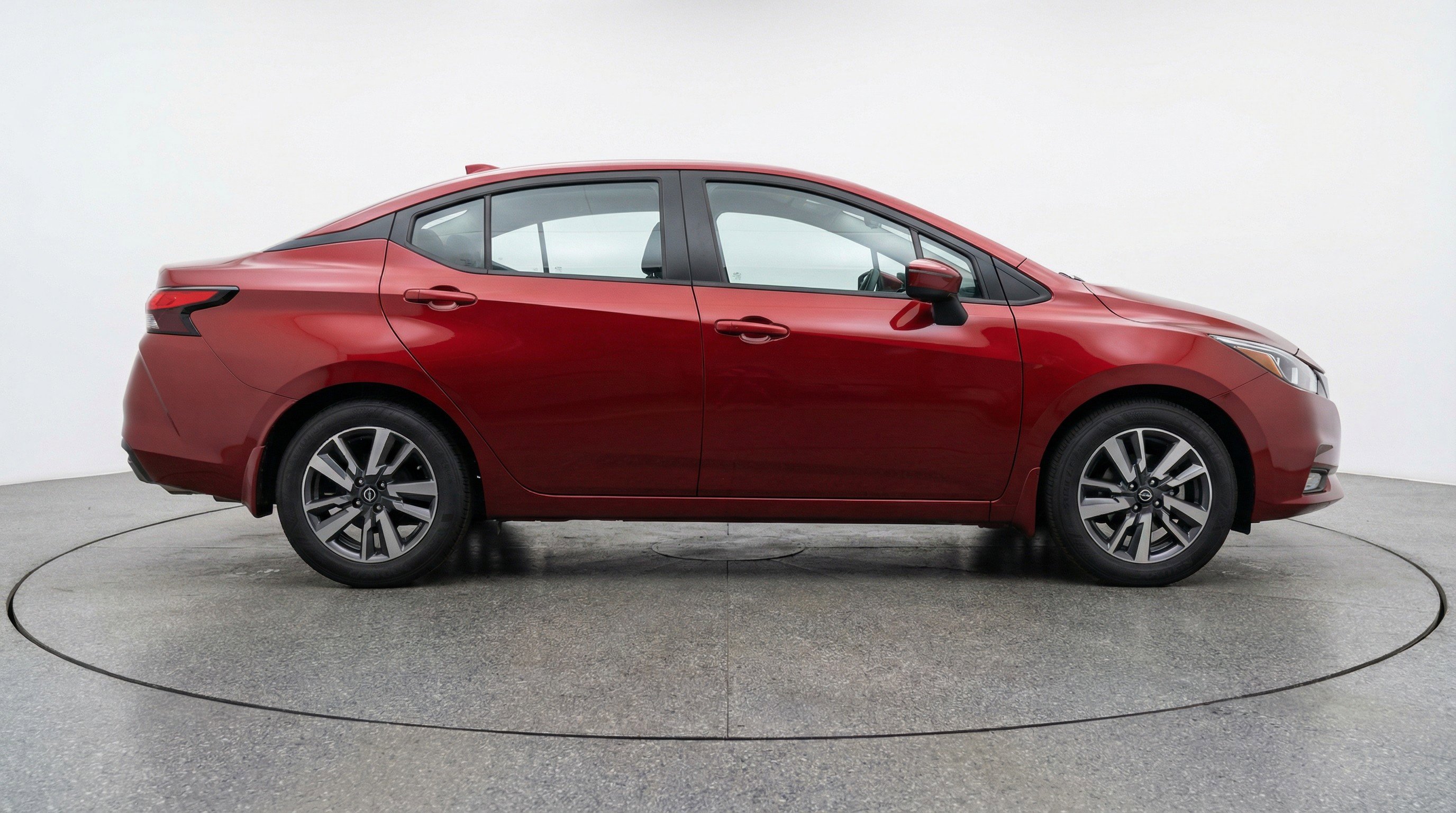 Used 2025 Nissan Versa SV w/ Trunk Package image 11