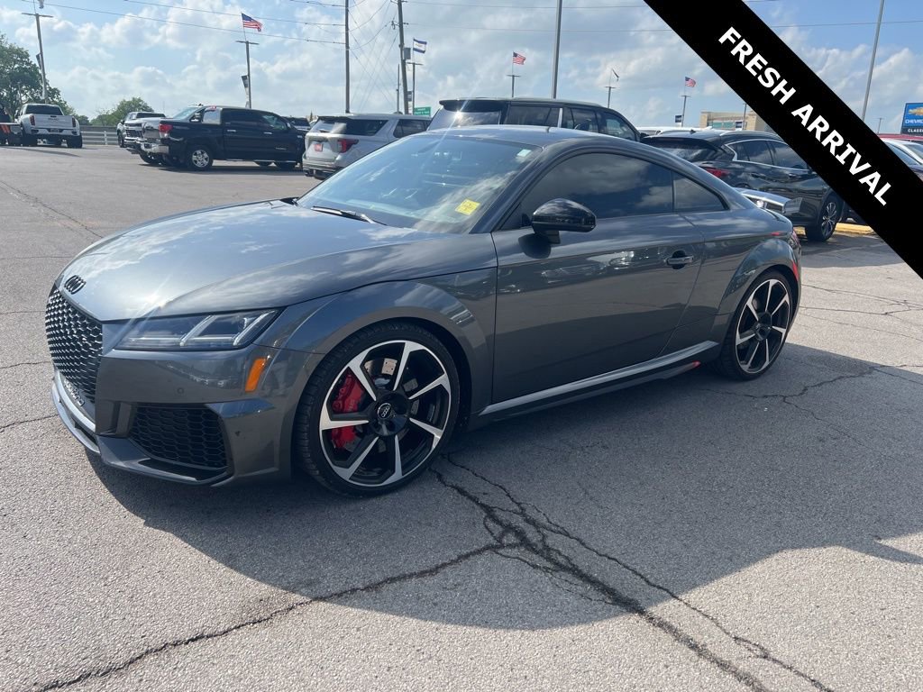Used 2019 Audi TT RS w/ Technology Package image 2