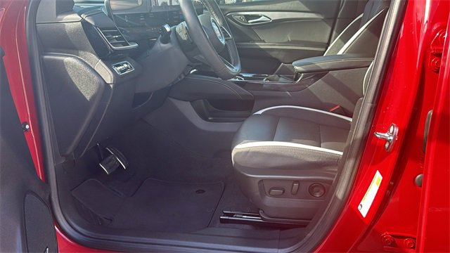 Certified 2025 Buick Envision Sport Touring image 12