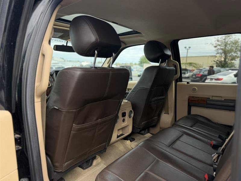 Used 2016 Ford F250 King Ranch w/ King Ranch Package AWD/4WD image 49