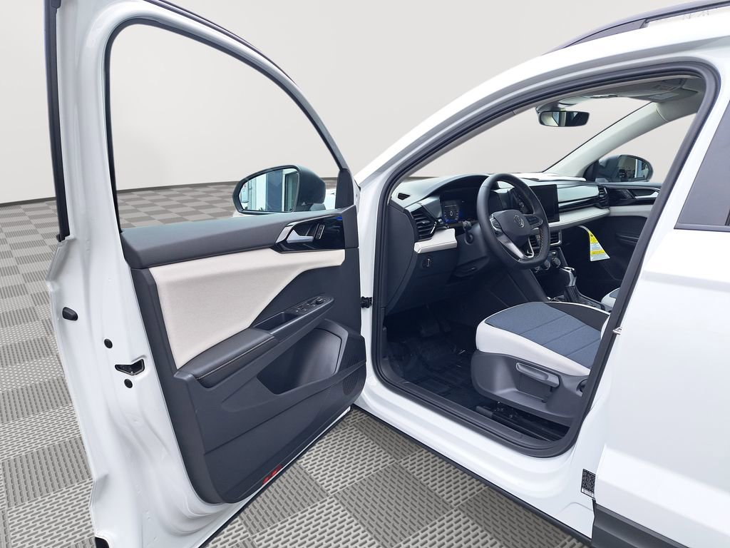 New 2025 Volkswagen Taos S image 11