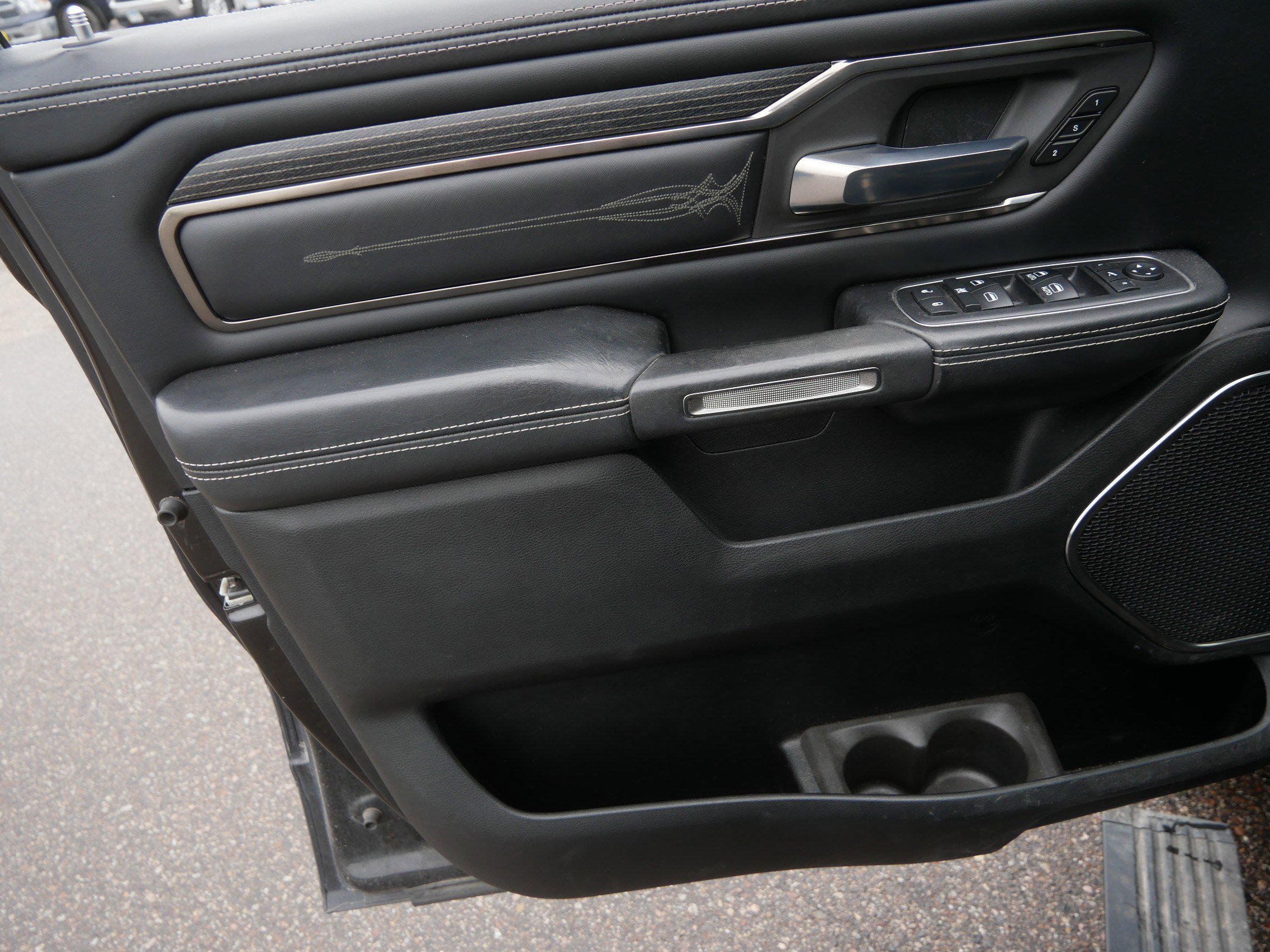 Used 2019 RAM 1500 Limited w/ Advanced Safety Group AWD/4WD image 20