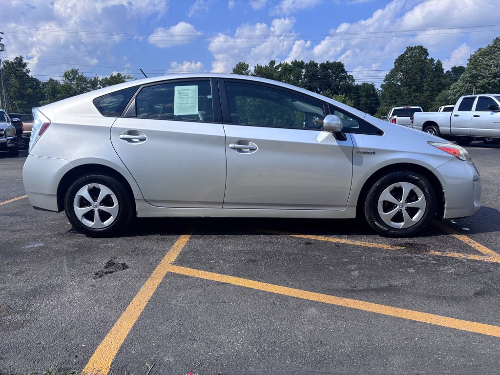 Used 2014 Toyota Prius Three FWD image 5