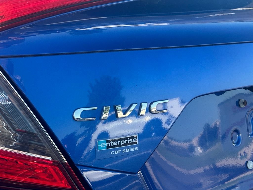Used 2021 Honda Civic LX image 4