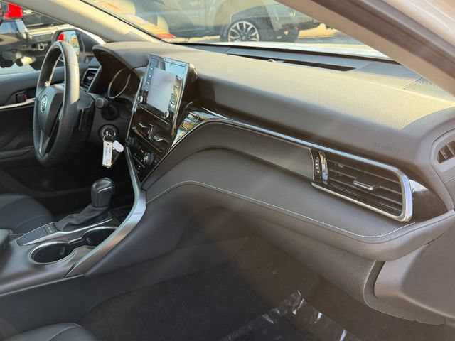 Certified 2023 Toyota Camry SE FWD image 18
