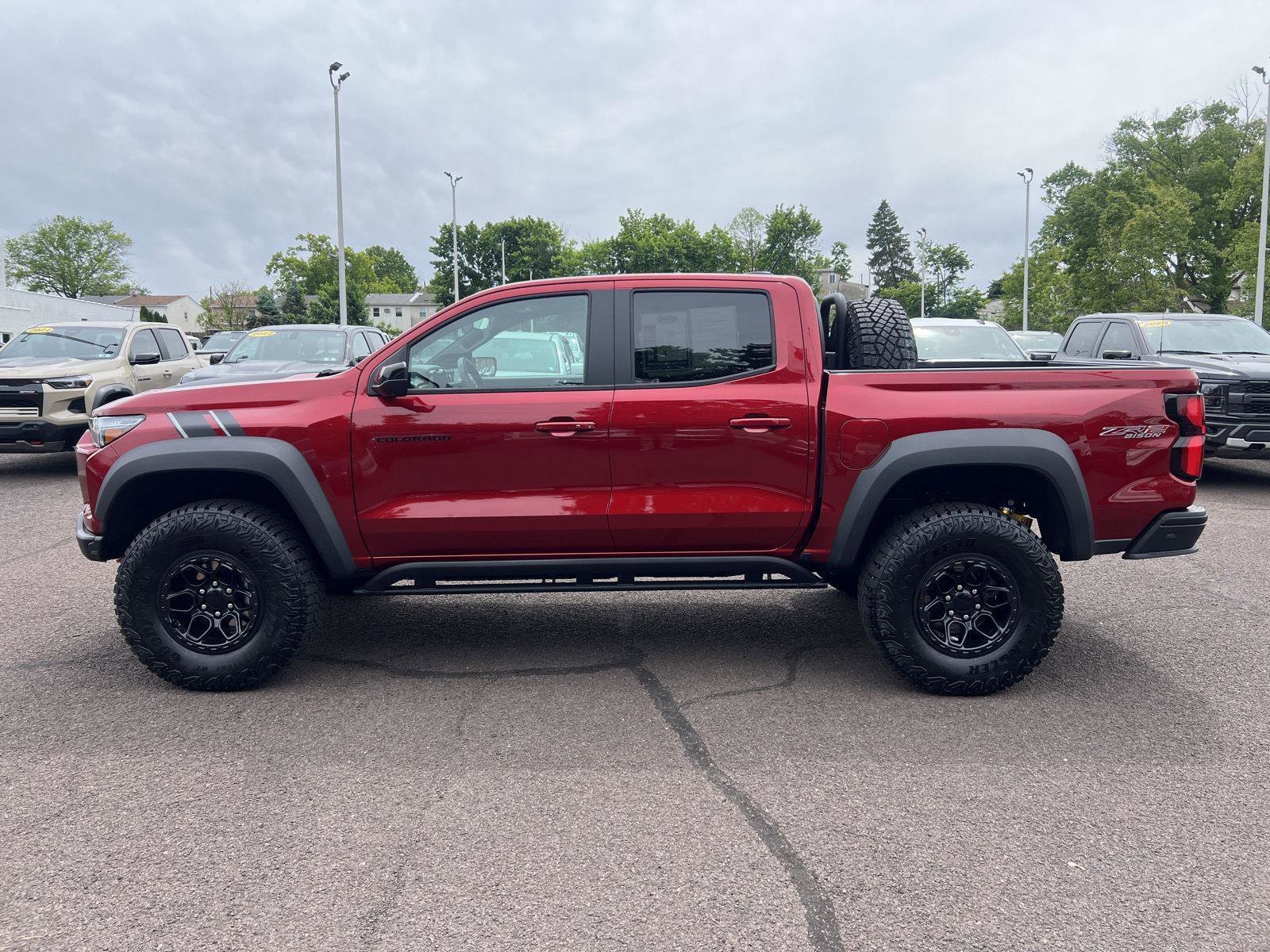 Used 2024 Chevrolet Colorado ZR2 w/ ZR2 Bison Edition AWD/4WD image 4