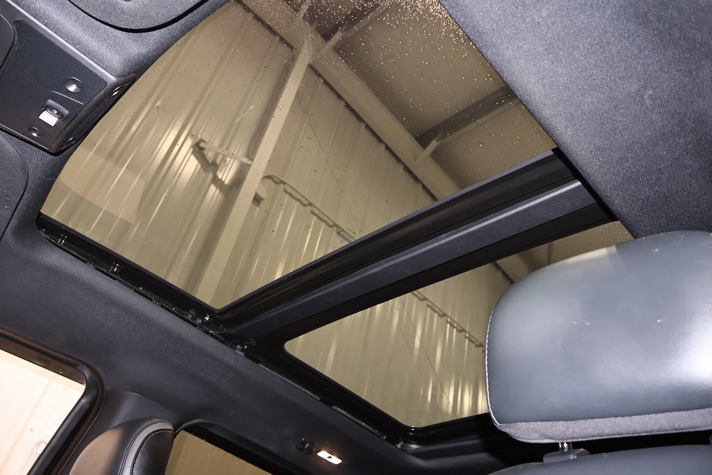 Used 2017 Ford F250 Platinum w/ Platinum Ultimate Package image 39