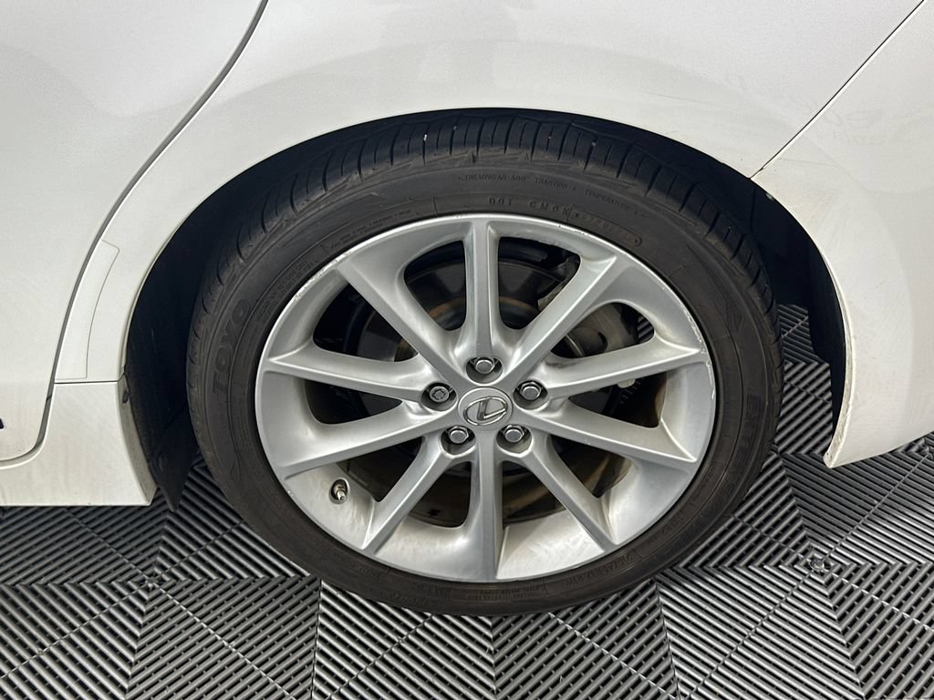 Used 2012 Lexus CT 200h Premium FWD image 10