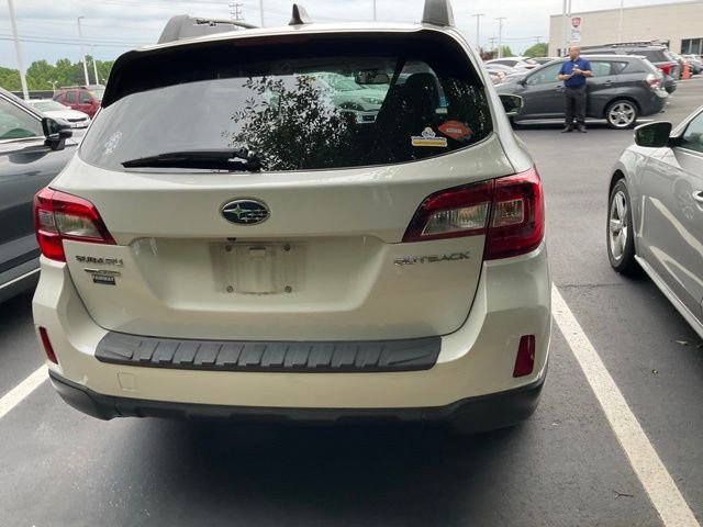 Used 2016 Subaru Outback 2.5i Limited AWD/4WD image 6