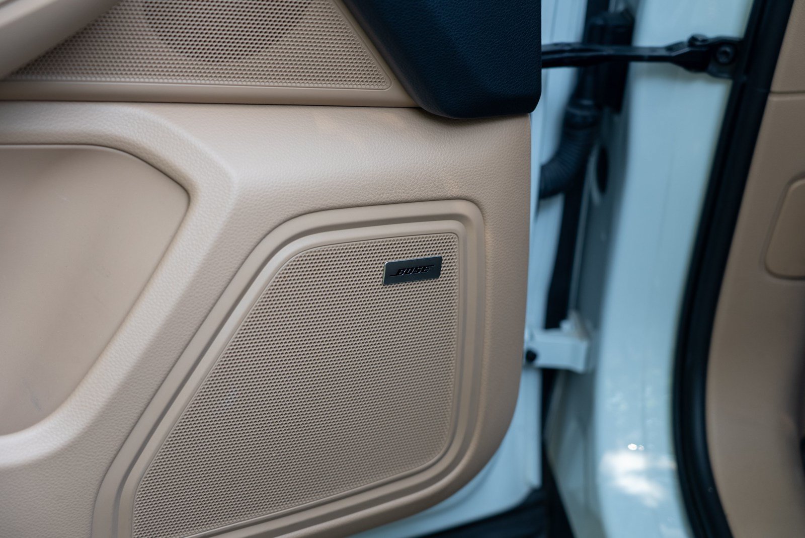 Certified 2021 Porsche Macan AWD/4WD image 19