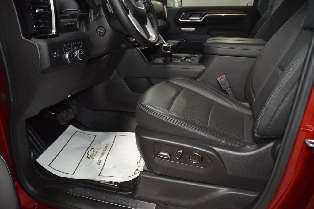 Used 2024 GMC Sierra 1500 Denali w/ Technology Package AWD/4WD image 38