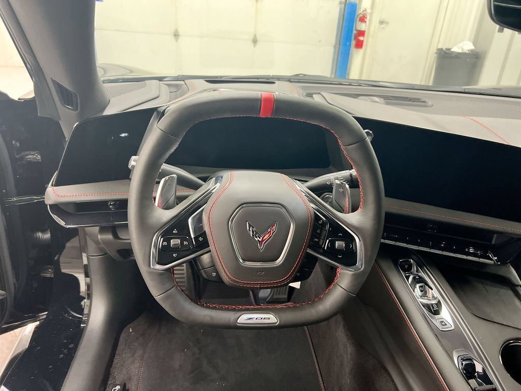 New 2027 Chevrolet Corvette Z06 w/ Stealth Interior Trim Package RWD image 11