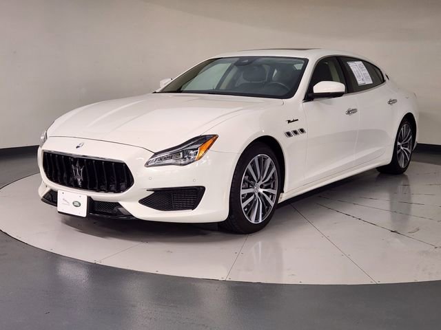 Used 2022 Maserati Quattroporte Modena RWD image 1