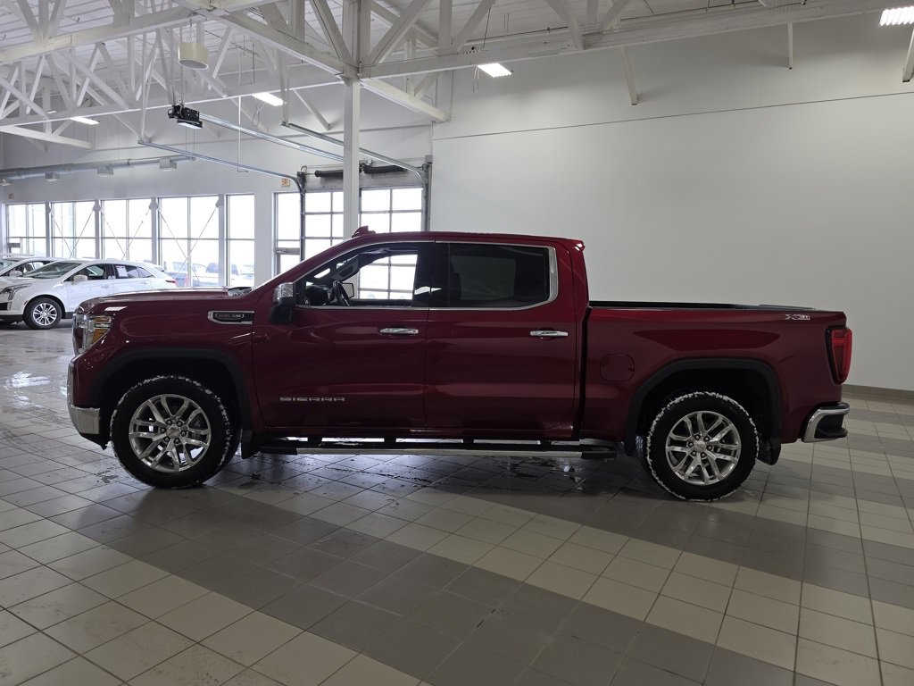 Used 2022 GMC Sierra 1500 SLT w/ SLT Premium Package image 2