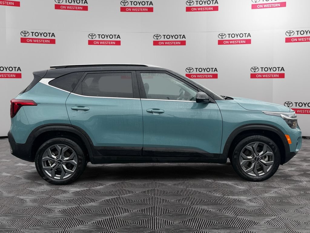 Used 2024 Kia Seltos S AWD/4WD image 4