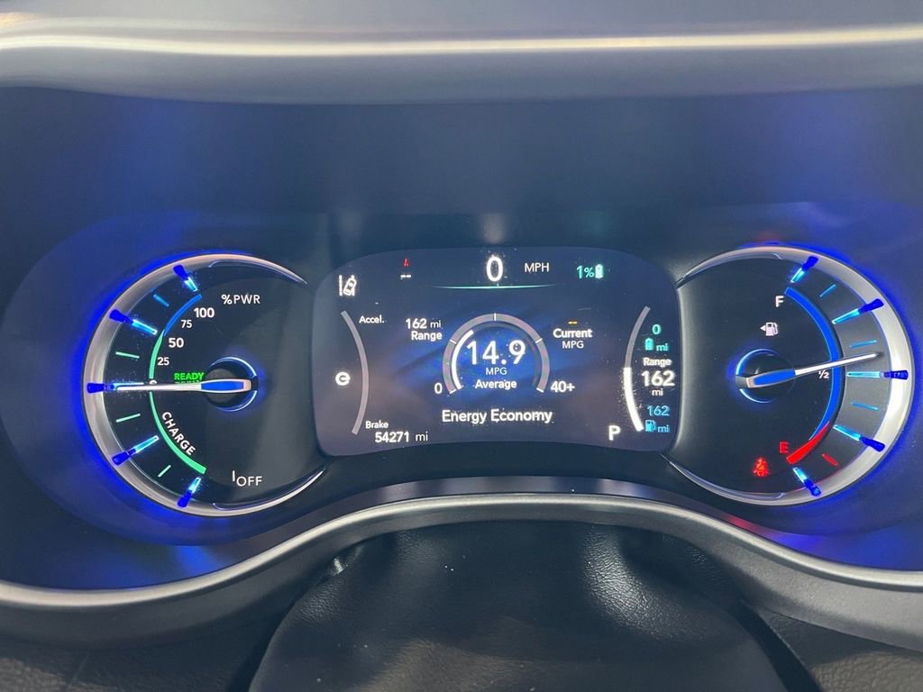 Used 2024 Chrysler Pacifica Select FWD image 31