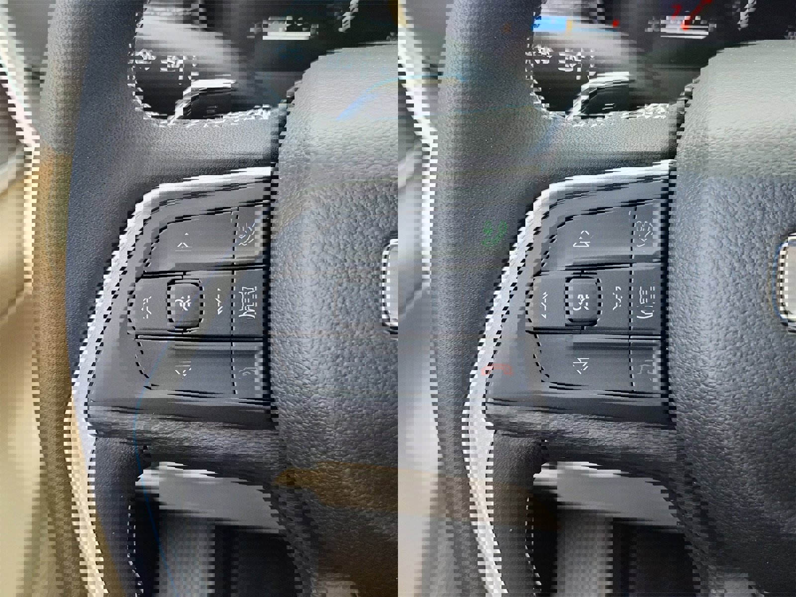 New 2025 Jeep Grand Cherokee Limited image 28