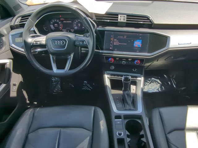 Used 2020 Audi Q3 2.0T Premium w/ Convenience Package image 14