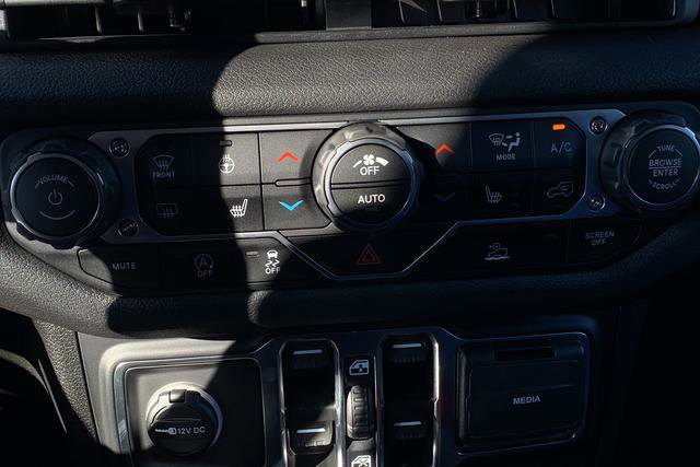 New 2025 Jeep Wrangler Sport S image 21