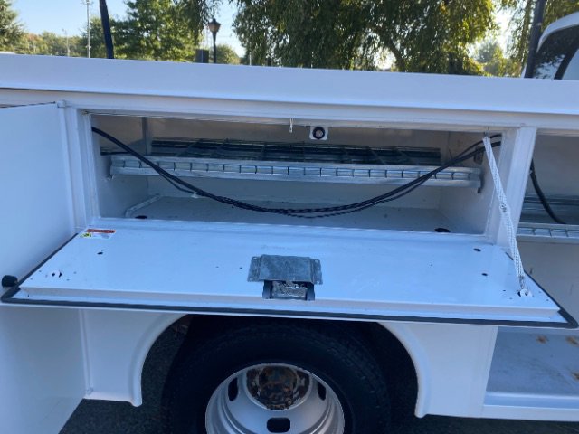 Used 2011 Ford F350 XL image 12