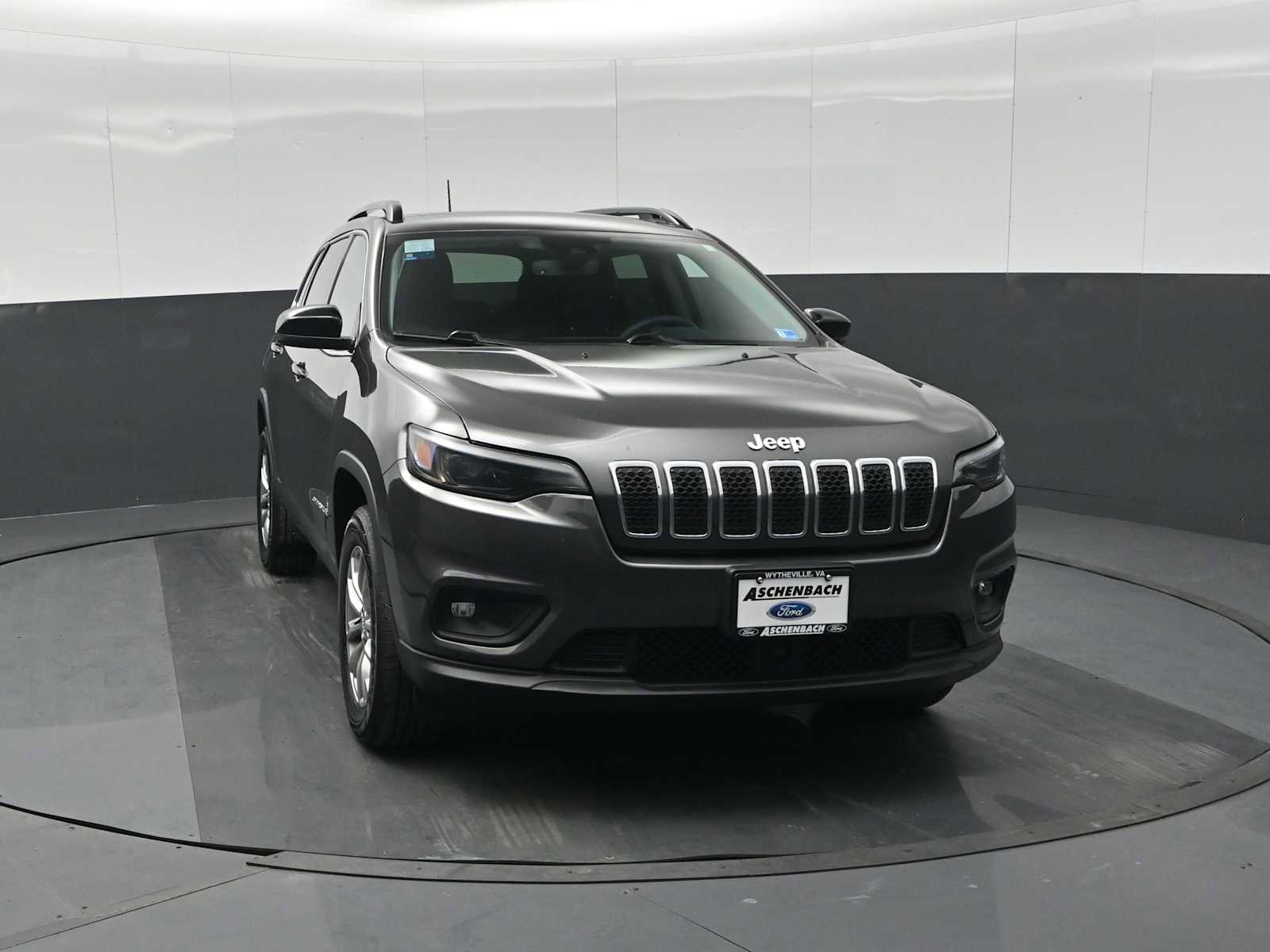 Used 2022 Jeep Cherokee Latitude Lux w/ Sun & Sound Group image 3
