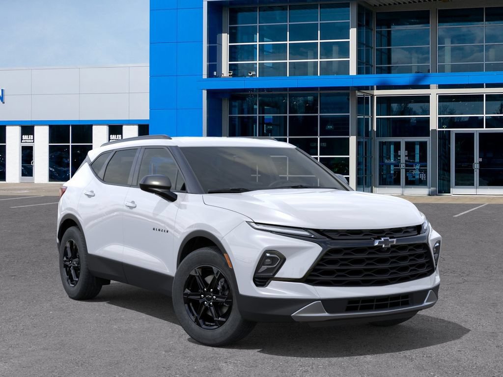 New 2026 Chevrolet Blazer LT w/ Convenience Package AWD/4WD image 8