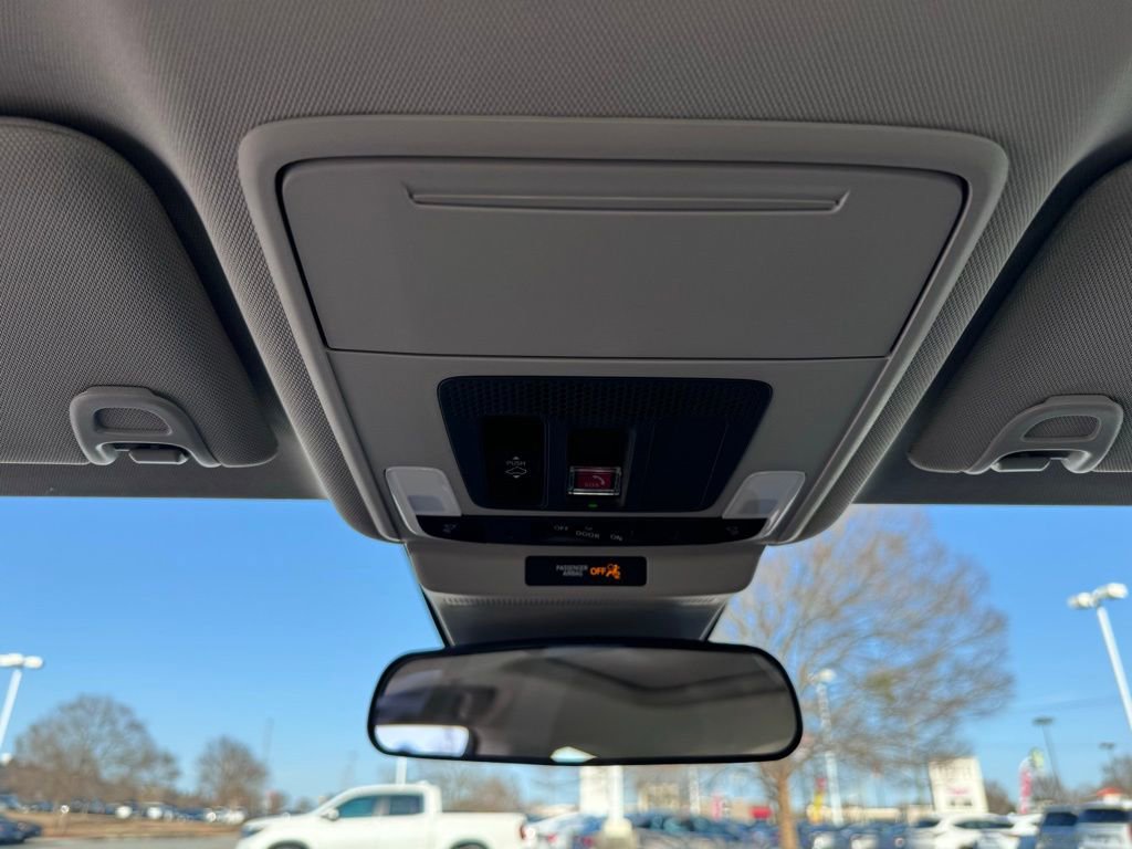 New 2025 Honda Accord SE image 32