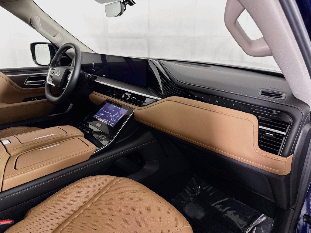 Used 2025 INFINITI QX80 Luxe AWD/4WD image 32