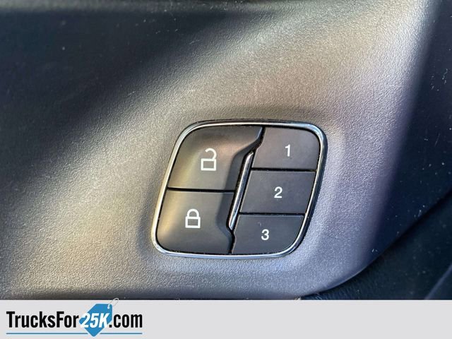 Used 2019 Ford Expedition Limited image 34