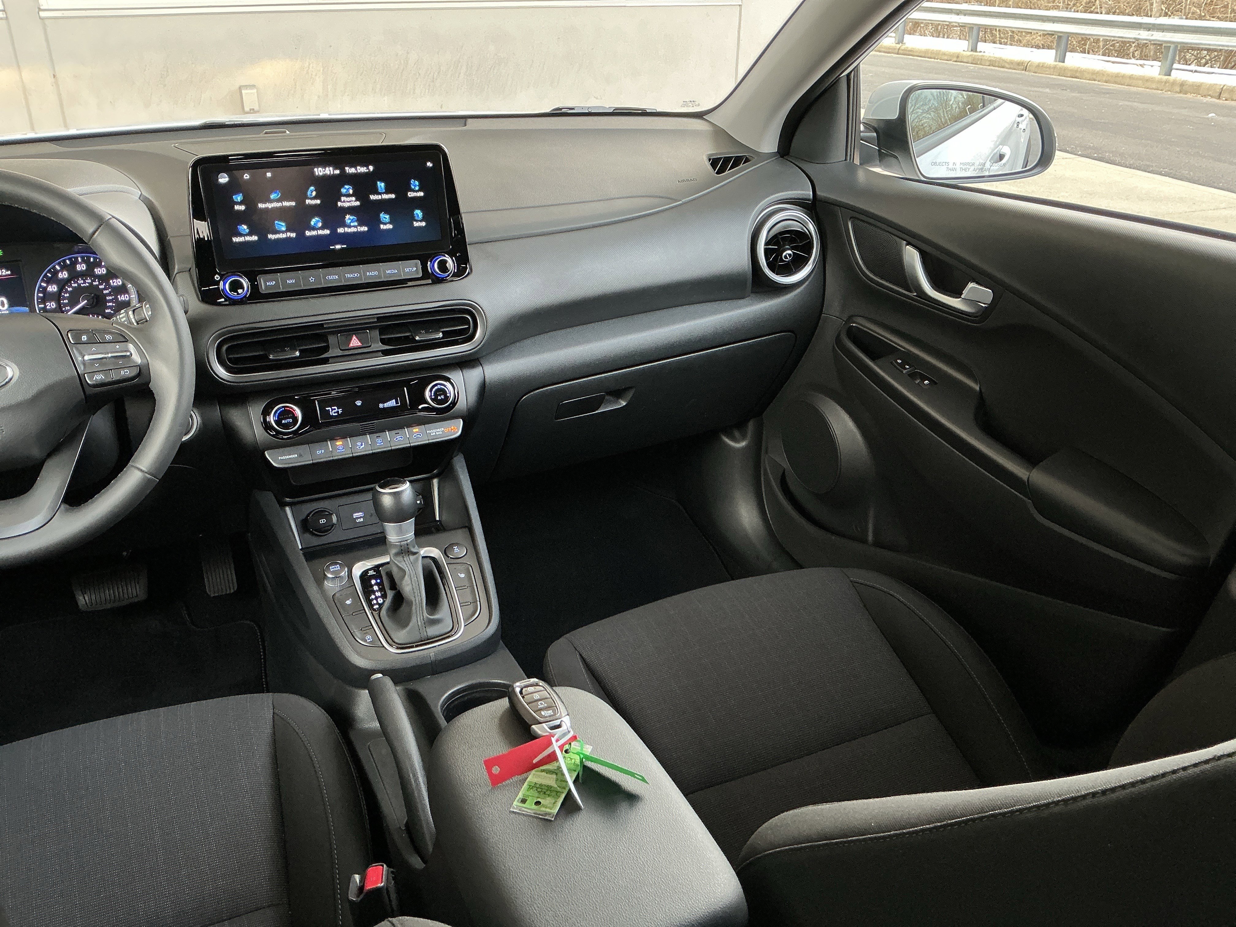 Used 2023 Hyundai Kona SEL w/ Convenience Package image 16