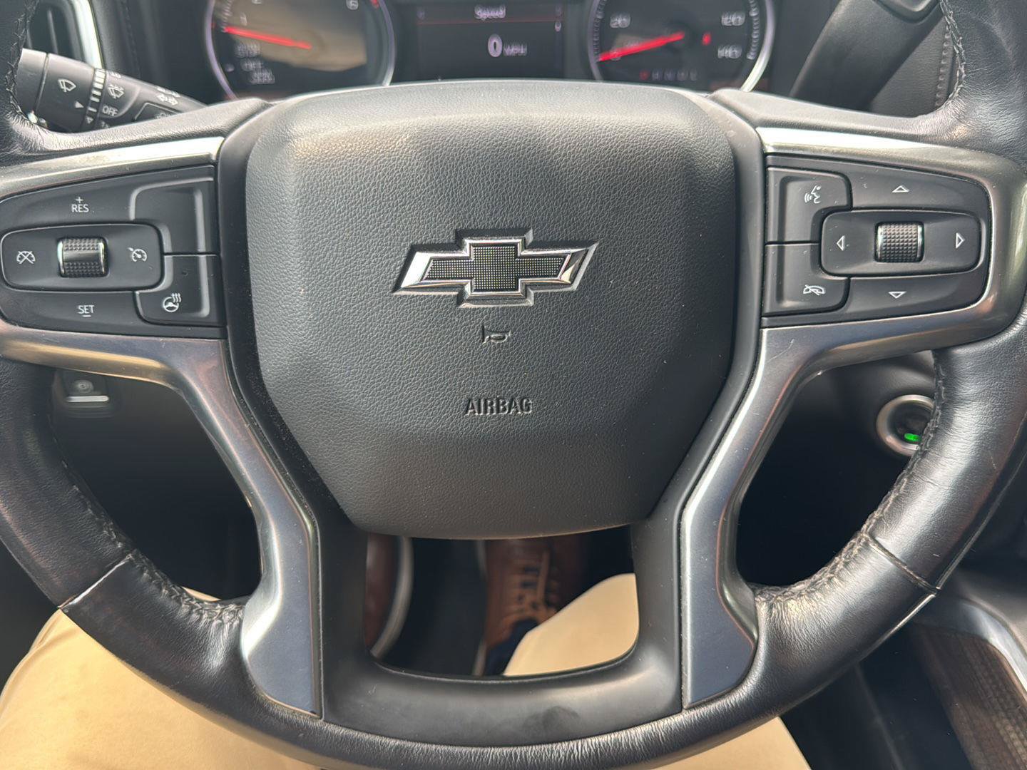 Used 2020 Chevrolet Silverado 1500 RST AWD/4WD image 14