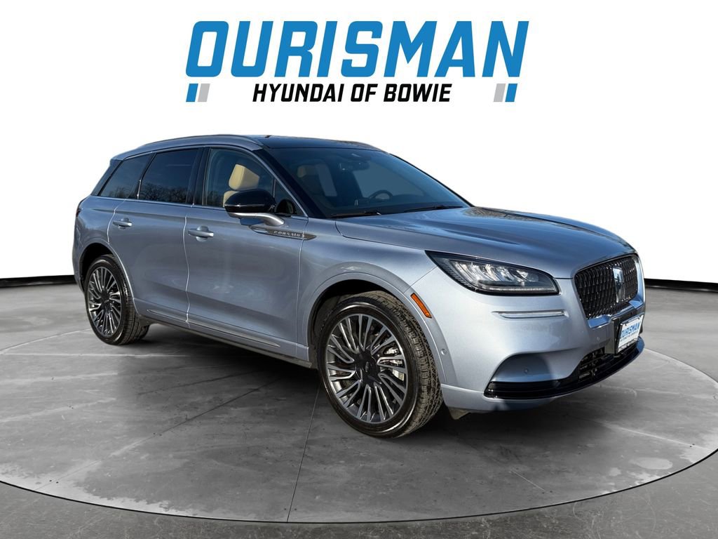 Used 2022 Lincoln Corsair Reserve w/ Sport Package image 1