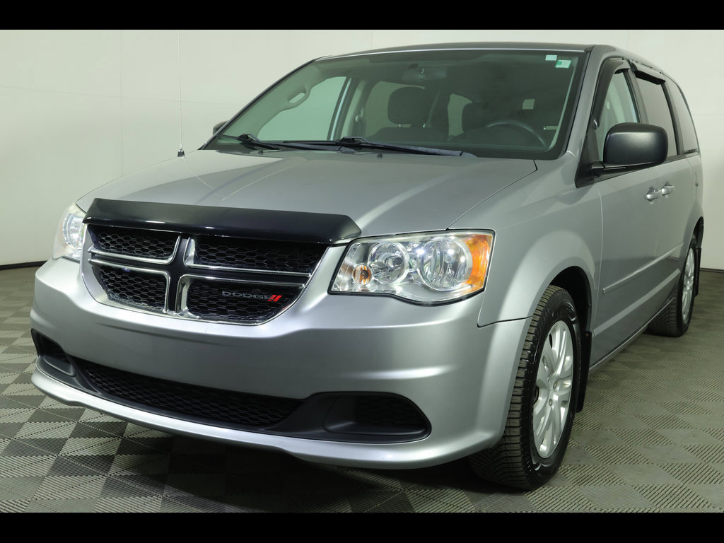 Used 2015 Dodge Grand Caravan SE w/ Quick Order Package 29E SE FWD image 1