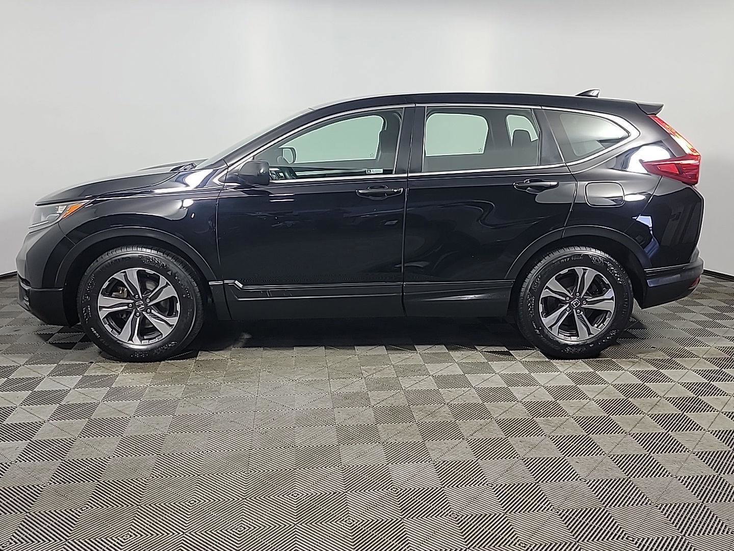Certified 2019 Honda CR-V LX image 10
