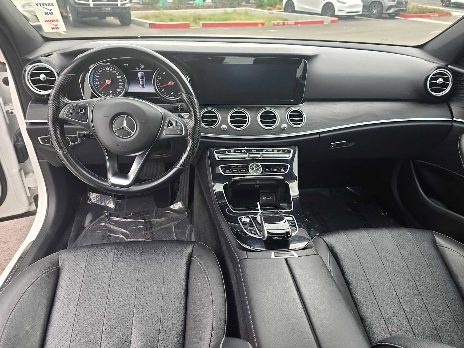 Used 2017 Mercedes-Benz E 300 image 22