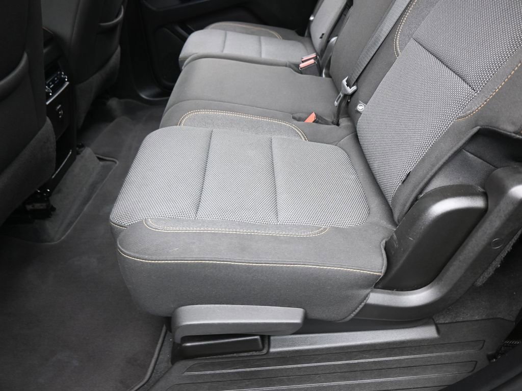 Used 2020 Chevrolet Traverse LS image 28