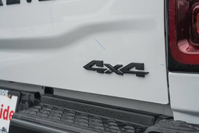 New 2026 RAM 3500 Tradesman AWD/4WD image 10