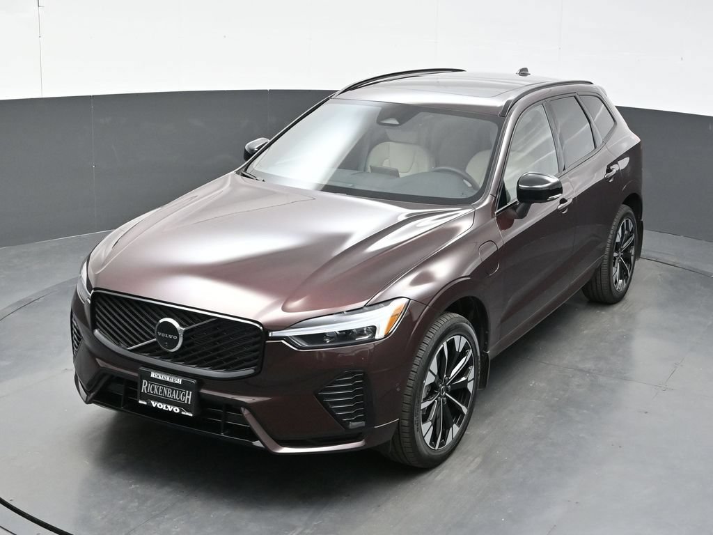 New 2026 Volvo XC60 T8 Plus w/ Climate Package AWD/4WD image 29
