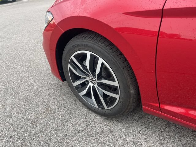 New 2026 Volkswagen Jetta SE FWD image 5