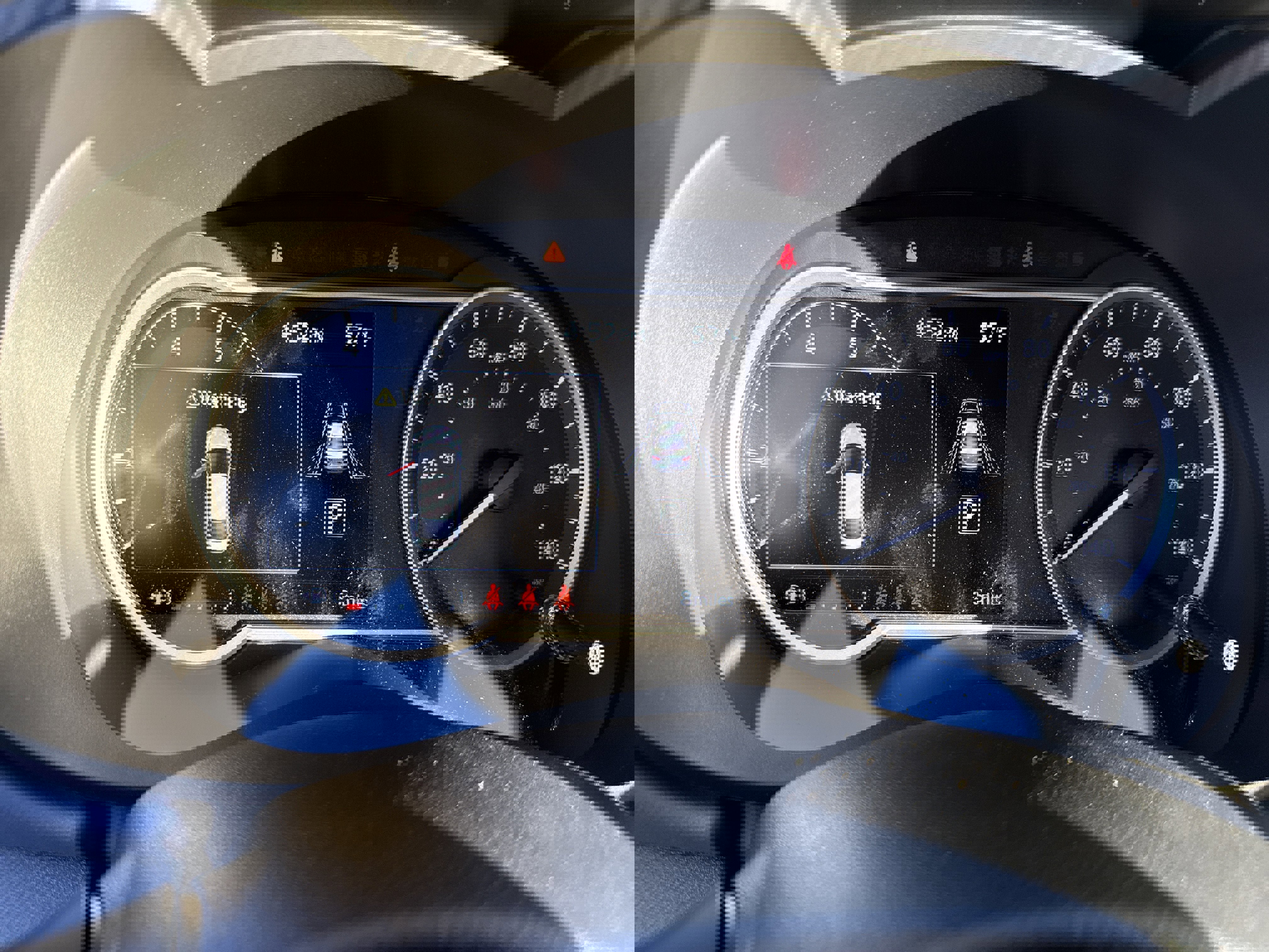 New 2025 Nissan Versa SV w/ Trunk Package image 21