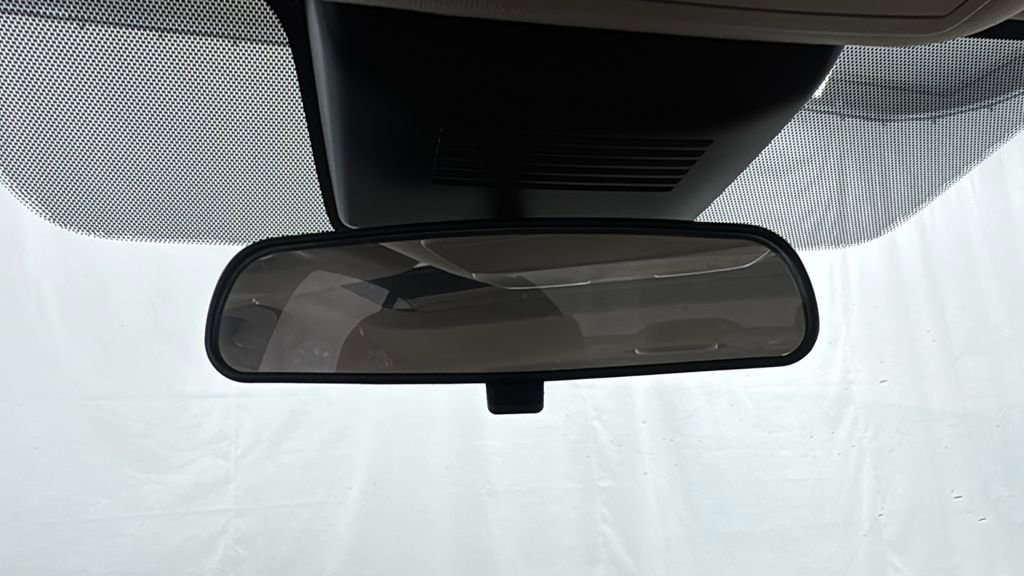 Used 2023 Nissan Sentra SV w/ SV Premium Package image 29